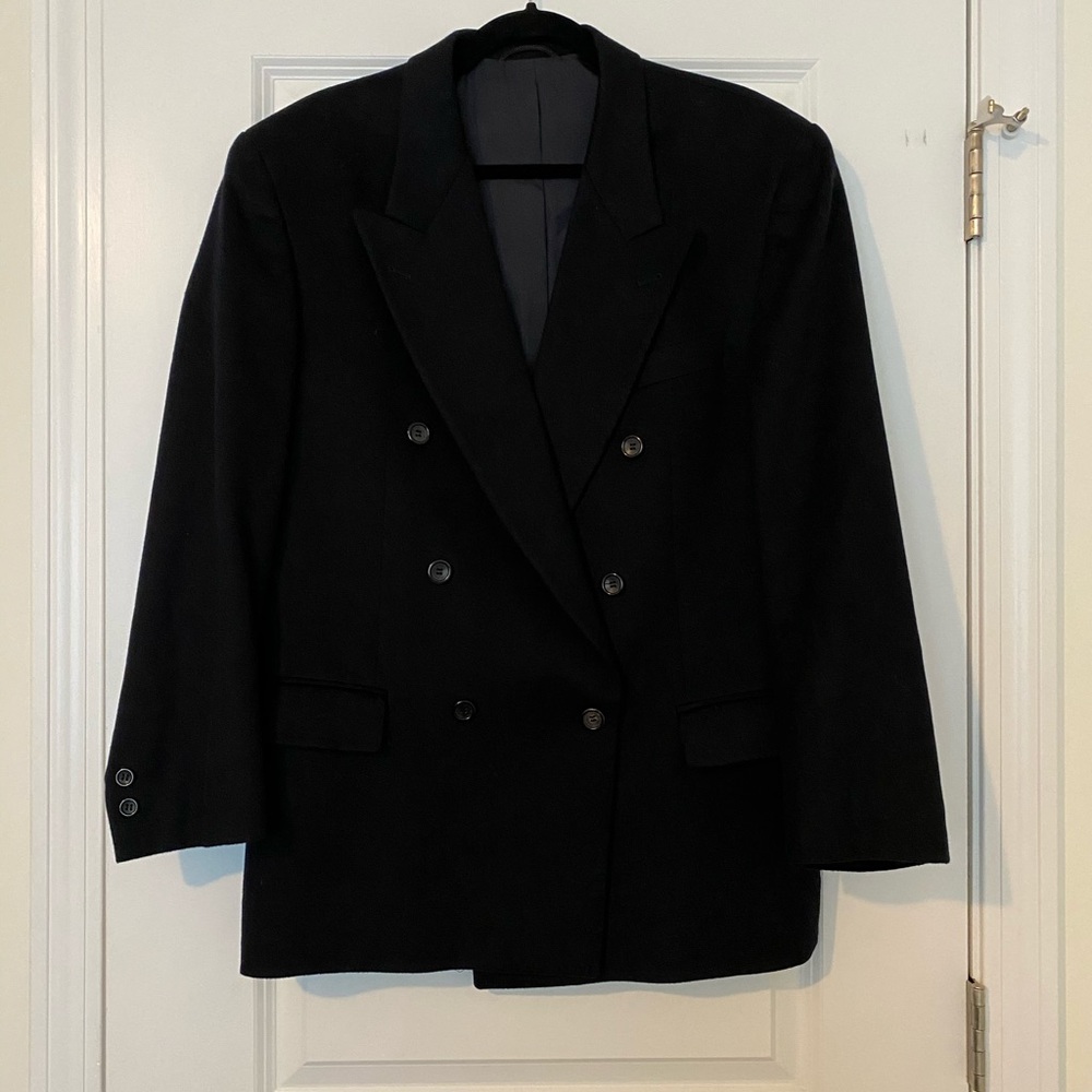 R. Gledhill Ltd. Men’s Black Cashmere Suit Blazer